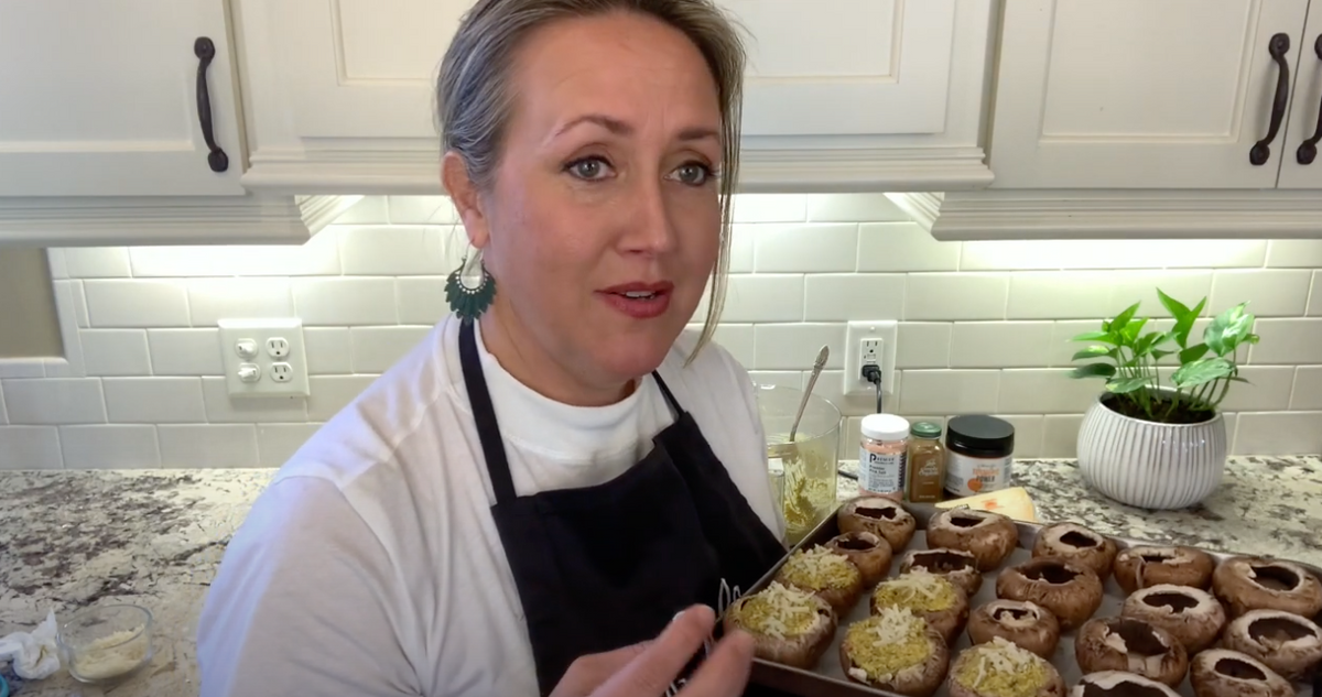Turmeric Stuffed Mushrooms